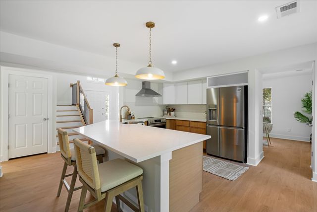1498 Diamond Boulevard, Mount Pleasant, SC 29466