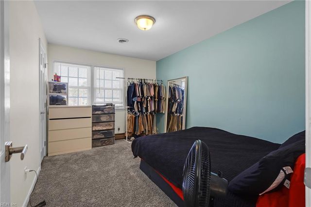 54 Avella CT, Newport News, VA 23601