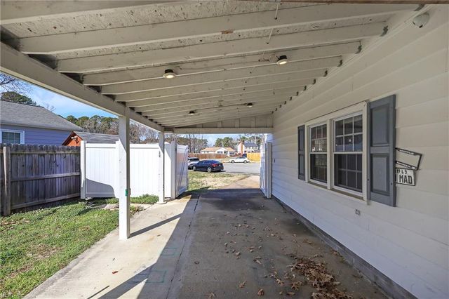 54 Avella CT, Newport News, VA 23601