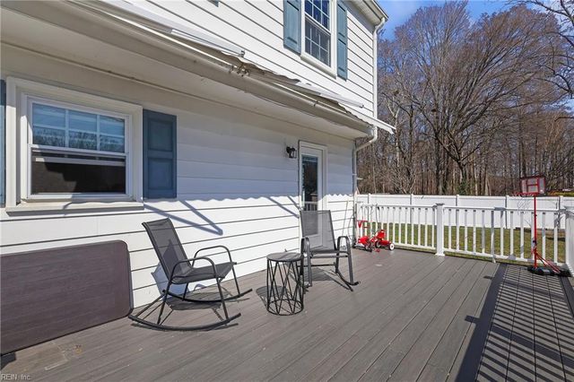 54 Avella CT, Newport News, VA 23601