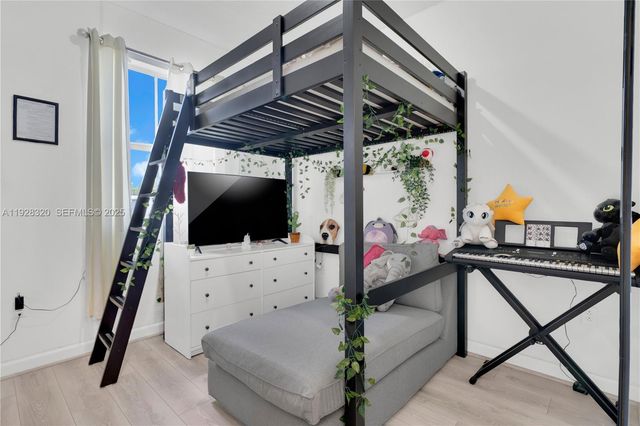 16266 SW 291st St, Homestead, FL 33033