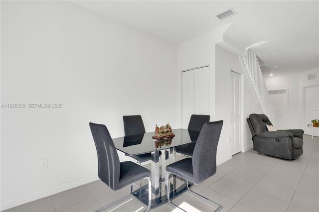 16266 SW 291st St, Homestead, FL 33033