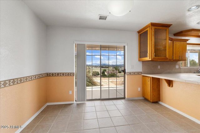 20775 N HACKAMORE Lane, Paulden, AZ 86334