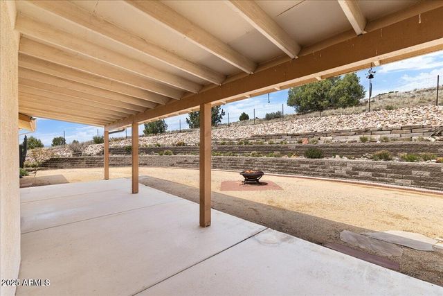 20775 N HACKAMORE Lane, Paulden, AZ 86334