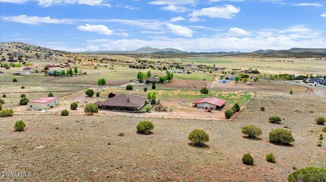 20775 N HACKAMORE Lane, Paulden, AZ 86334