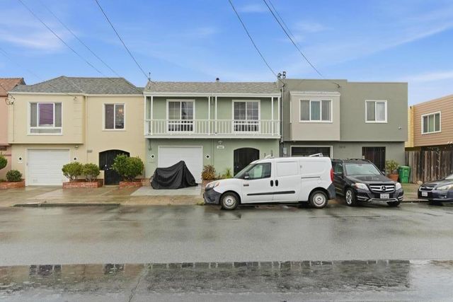 2824 Santiago Street, San Francisco, CA 94116