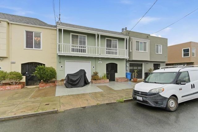 2824 Santiago Street, San Francisco, CA 94116