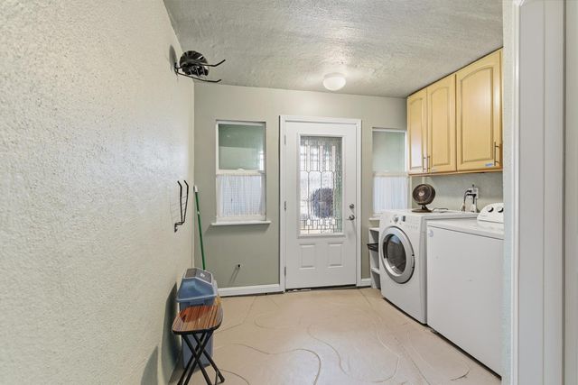 2824 Santiago Street, San Francisco, CA 94116