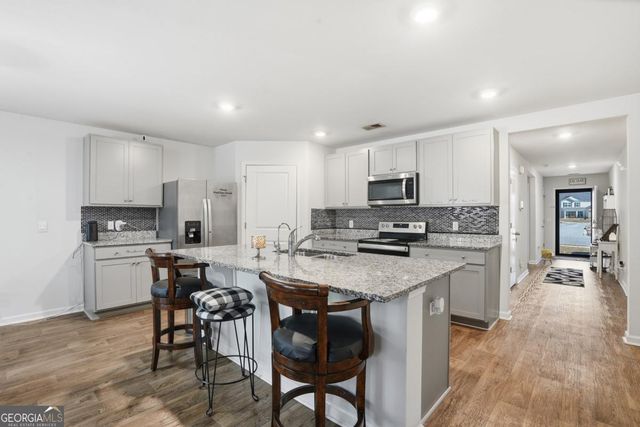 102 Cold Creek Pass, Port Wentworth, GA 31407