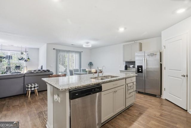 102 Cold Creek Pass, Port Wentworth, GA 31407