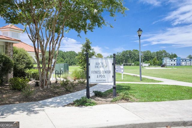 102 Cold Creek Pass, Port Wentworth, GA 31407