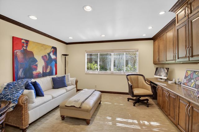 19682 Oakbrook Court, Boca Raton, FL 33434