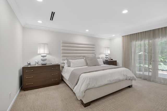 19682 Oakbrook Court, Boca Raton, FL 33434