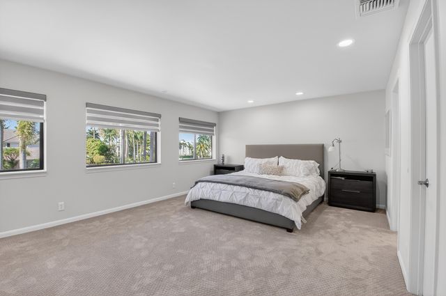 19682 Oakbrook Court, Boca Raton, FL 33434