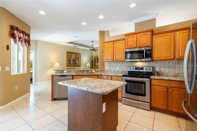 8121 INDIGO RIDGE TERRACE, Bradenton, FL 34201