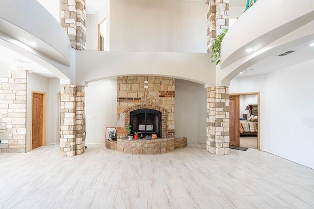 205 NW 2000, Andrews, TX 79714