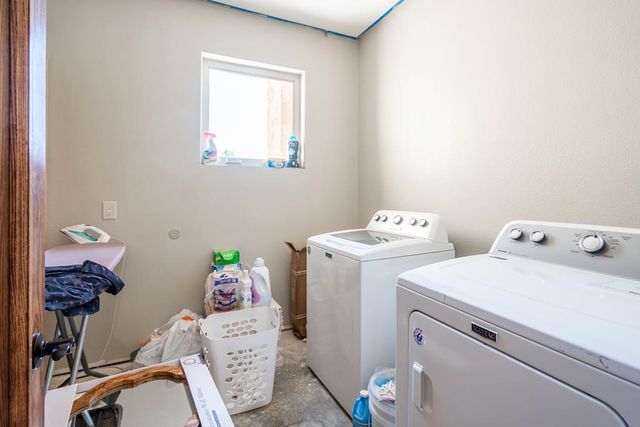 205 NW 2000, Andrews, TX 79714