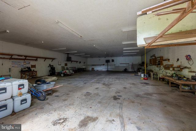 571 CC RD, Hood, VA 22723