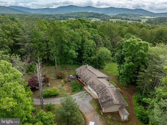 571 CC RD, Hood, VA 22723