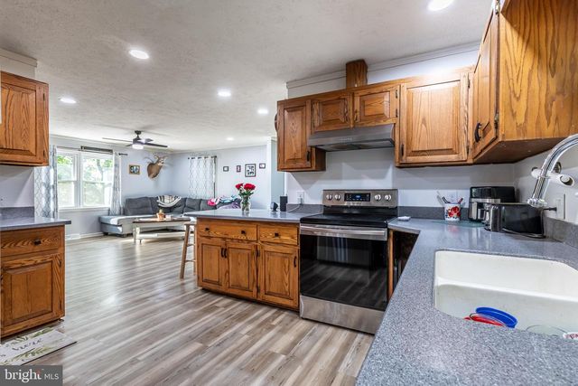 571 CC RD, Hood, VA 22723