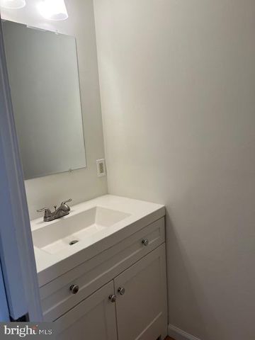 738 TICONDEROGA AVE, Severna Park, MD 21146