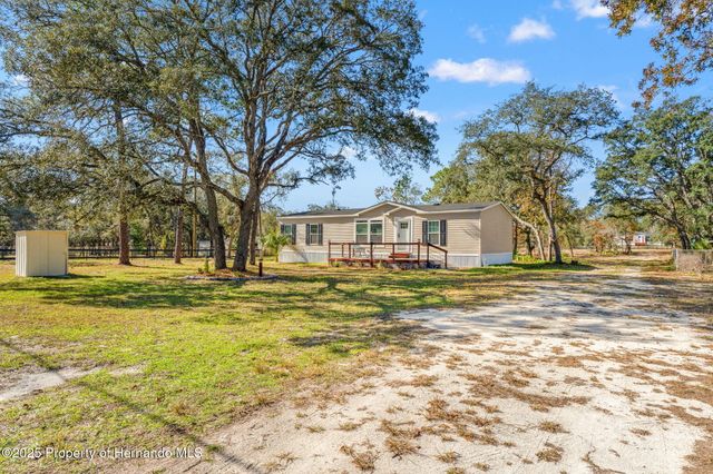 14247 Hurricane Drive, Weeki Wachee, FL 34614