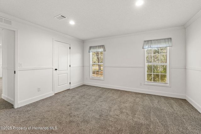 14247 Hurricane Drive, Weeki Wachee, FL 34614