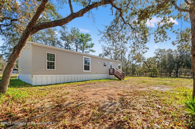 14247 Hurricane Drive, Weeki Wachee, FL 34614