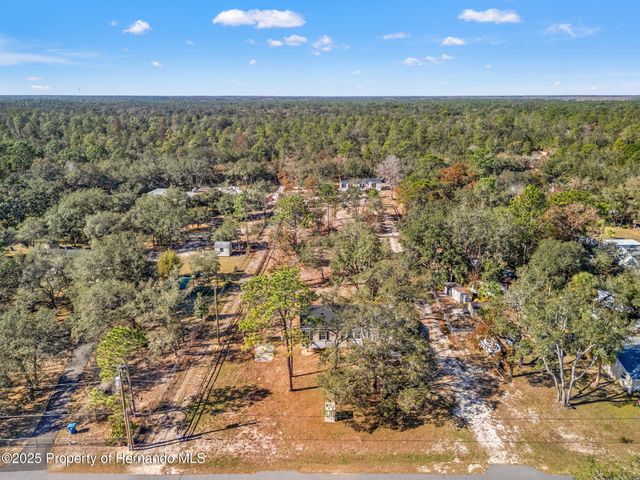 14247 Hurricane Drive, Weeki Wachee, FL 34614