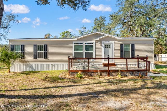 14247 Hurricane Drive, Weeki Wachee, FL 34614