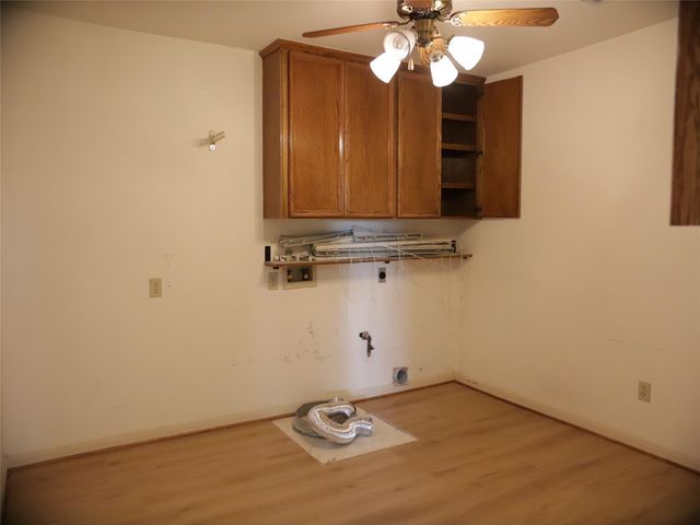 1612 Buttercup RD, Pflugerville, TX 78660