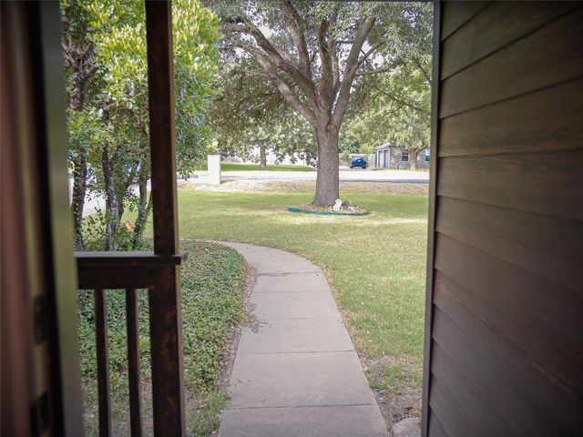 1612 Buttercup RD, Pflugerville, TX 78660