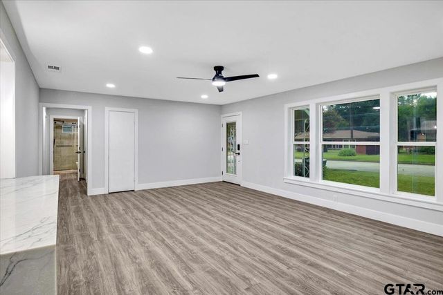 2308 Lingner Dr, Tyler, TX 75701