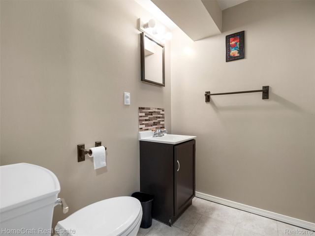 1715 CHRISTOPHER Drive, Canton Charter Township, MI 48188