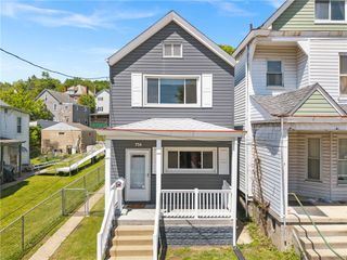 756 Mary St, Mckees Rocks, PA 15136