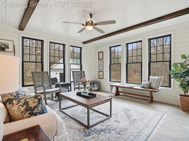 2303 W Predmore Road, Oakland Charter Township, MI 48363