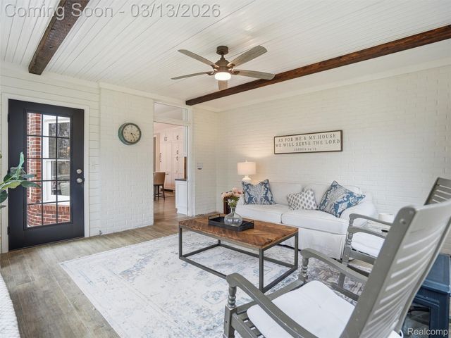 2303 W Predmore Road, Oakland Charter Township, MI 48363