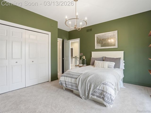 2303 W Predmore Road, Oakland Charter Township, MI 48363