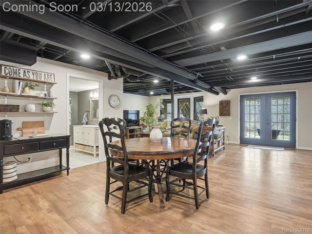 2303 W Predmore Road, Oakland Charter Township, MI 48363