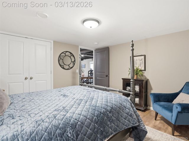 2303 W Predmore Road, Oakland Charter Township, MI 48363