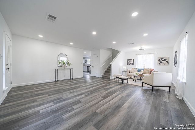 8523 Rita Blanca, Converse, TX 78109