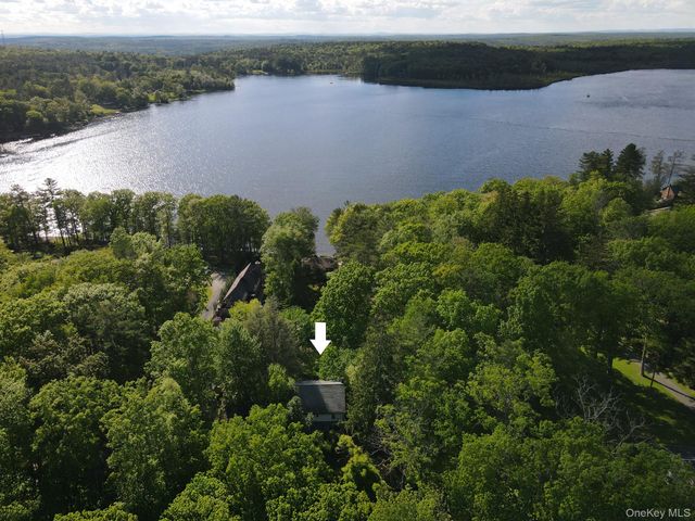 328 Lake View Drive Road, Highland Lake, NY 12743