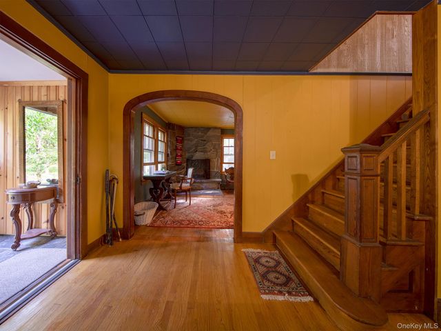 328 Lake View Drive Road, Highland Lake, NY 12743