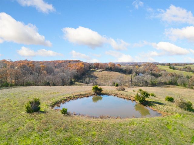 4715 County Road 811, Green Forest, AR 72638