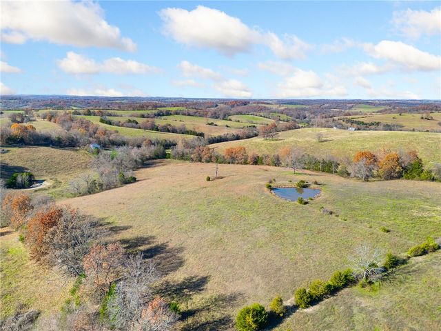 4715 County Road 811, Green Forest, AR 72638