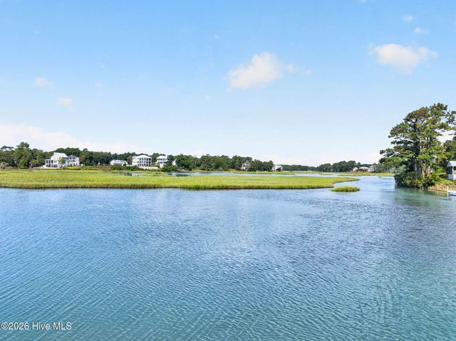 4456 Live Oak Street SW, Shallotte, NC 28470
