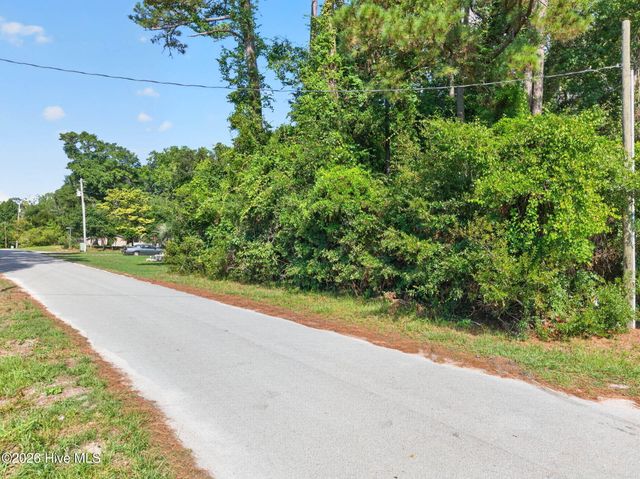 4456 Live Oak Street SW, Shallotte, NC 28470