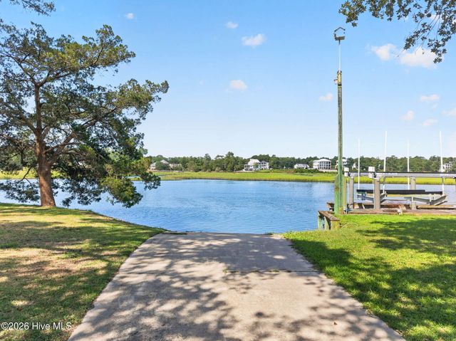 4456 Live Oak Street SW, Shallotte, NC 28470
