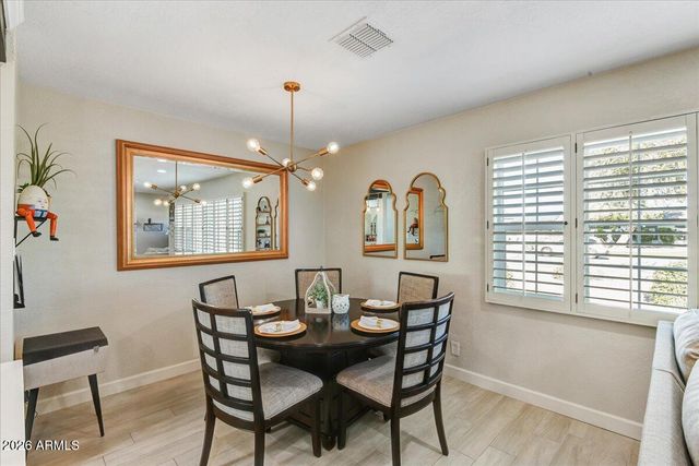 6637 E Oak Street, Scottsdale, AZ 85257