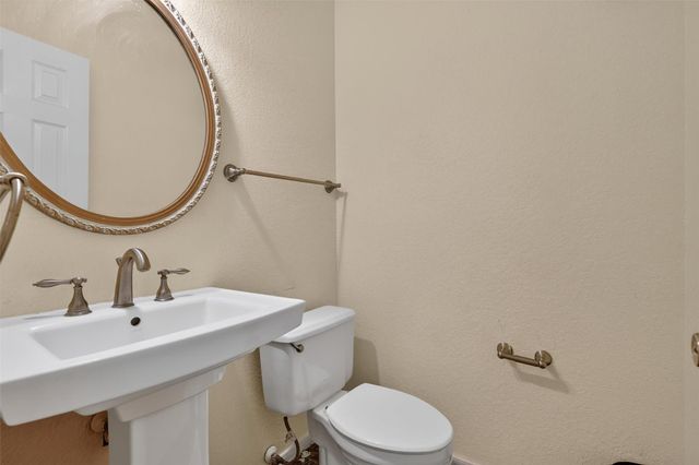 1306 N Gabriel River Circle, Sugar Land, TX 77478